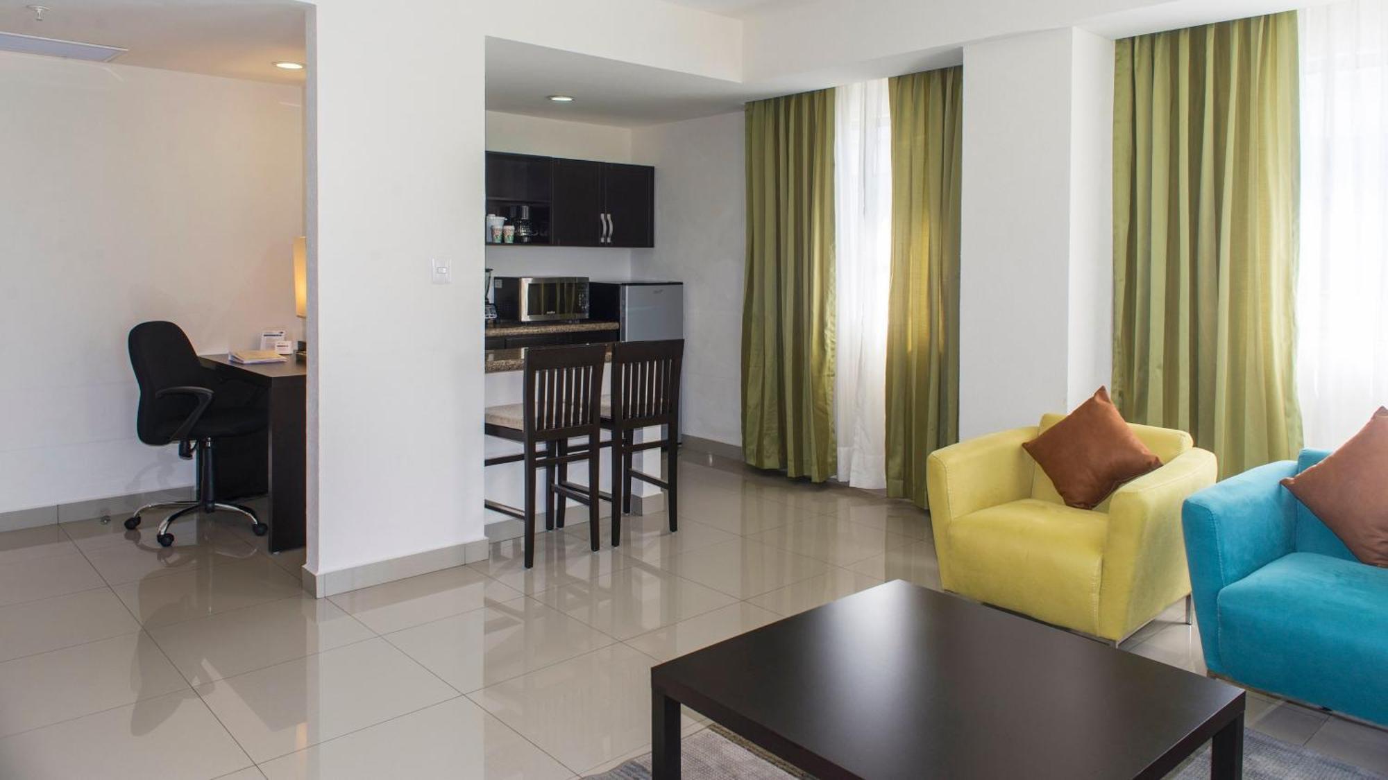 Holiday Inn Express Xalapa By Ihg Exteriör bild