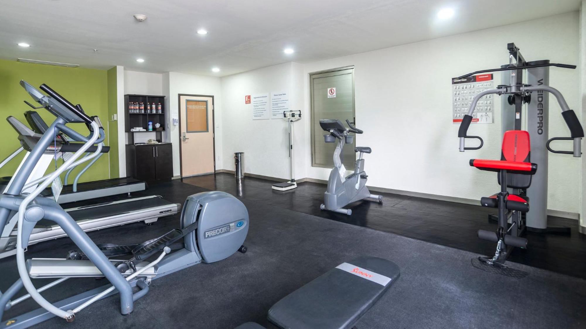 Holiday Inn Express Xalapa By Ihg Exteriör bild
